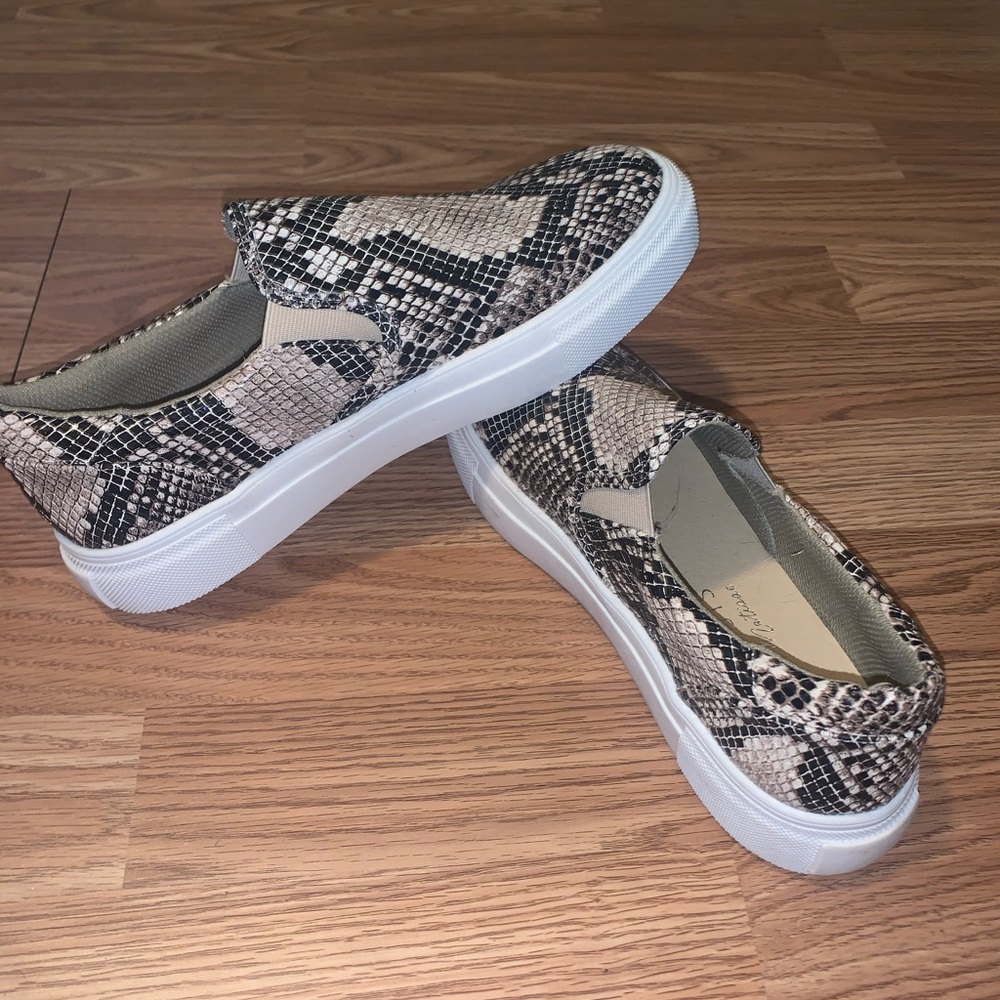 Slip on dress shoes